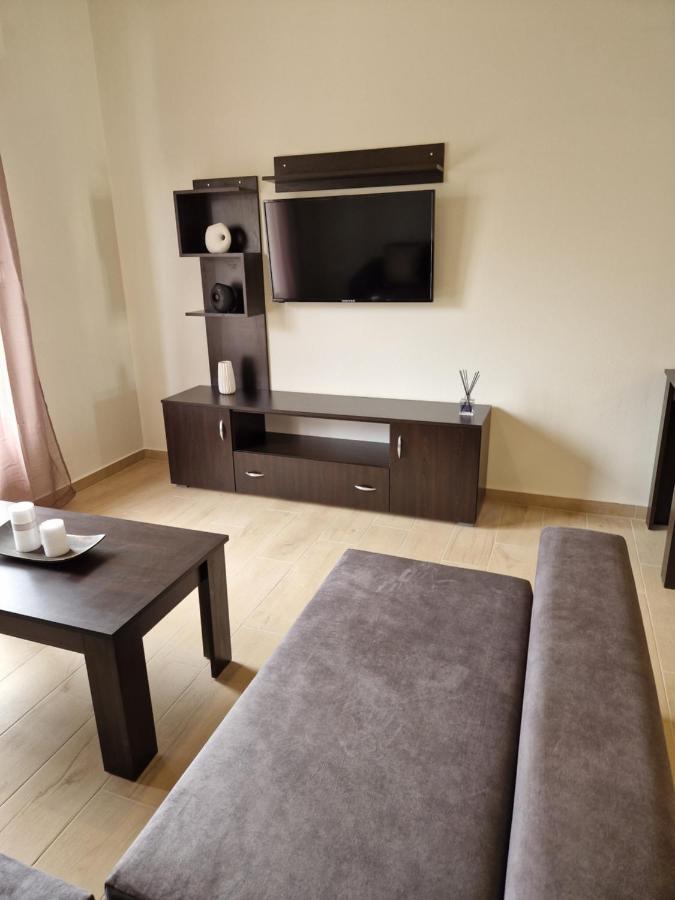 Above Apartments Near The Airport أرتيميدا المظهر الخارجي الصورة